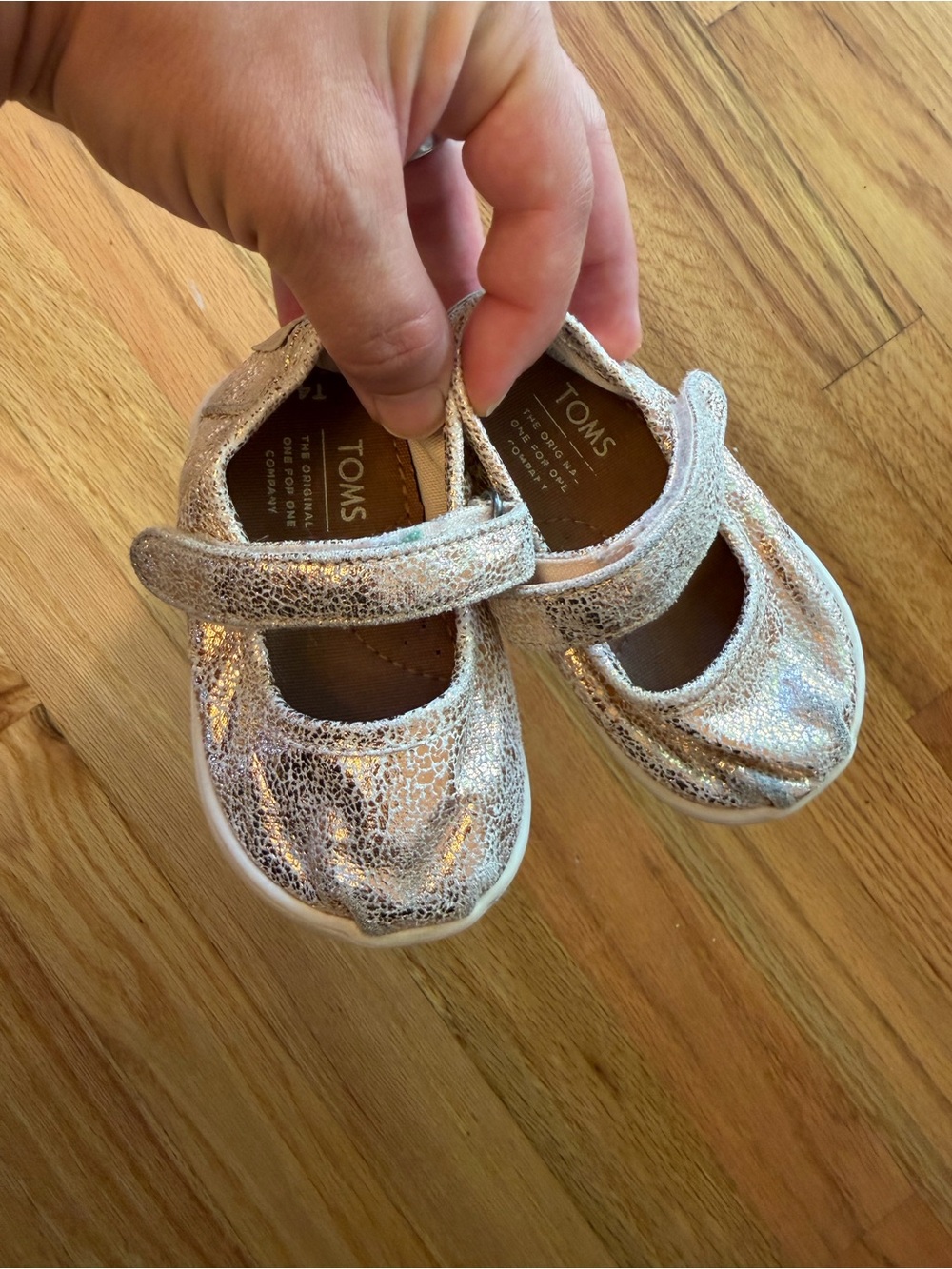 TOMS Girls Metallic Silver Mary Jane Walker Shoes